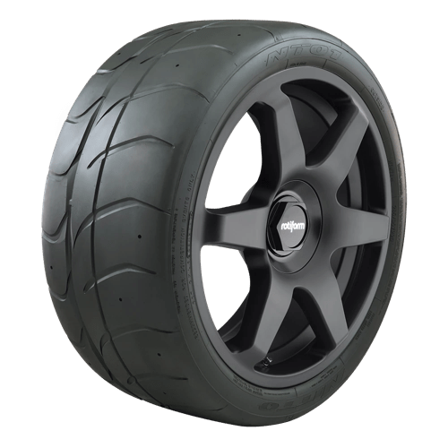 Nitto NT01 225/40ZR18 88W SL 25
