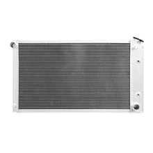 Cargar imagen en el visor de la galería, Mishimoto 1968 Chevrolet Chevelle Manual X-LINE (Thicker Core) Aluminum Radiator