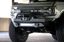 Cargar imagen en el visor de la galería, DV8 Offroad 2021+ Ford Bronco Modular Front Bumper Winch Capable w/ Auxiliary Light Mounts