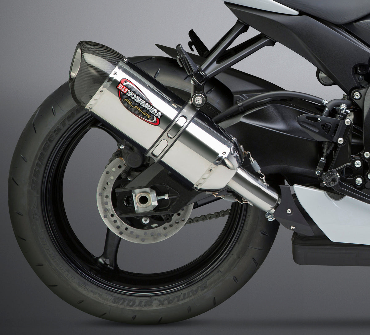 Yoshimura Exhaust Signature Alpha Slip-on SS-SS-CF (11600EM520)