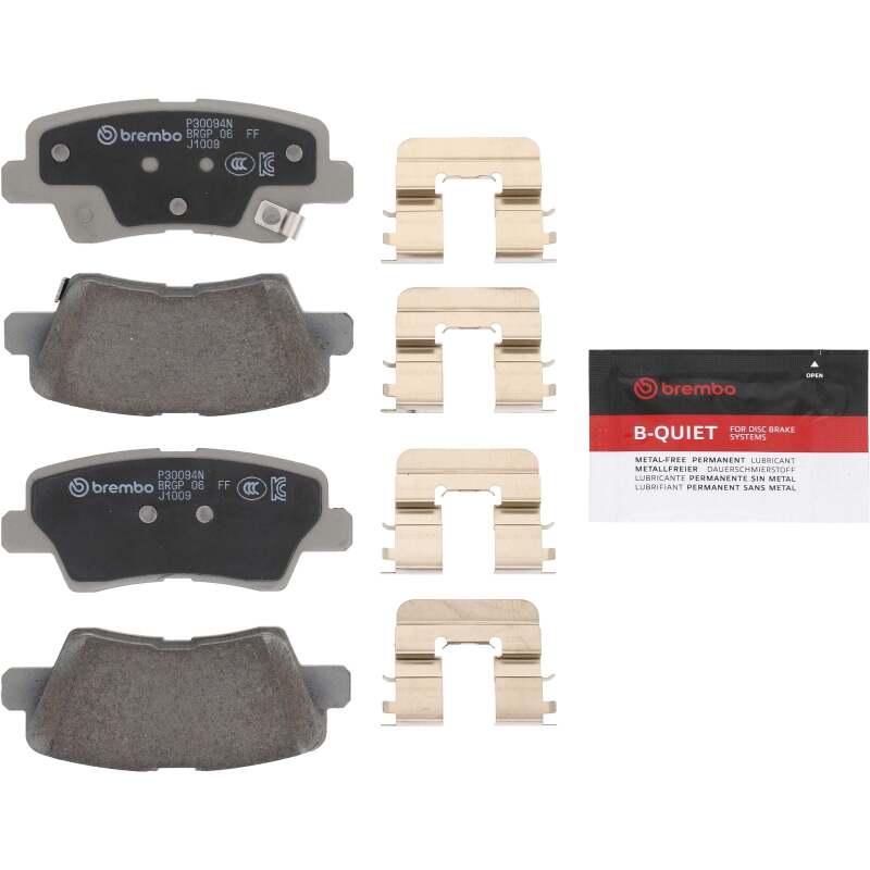 Brembo OE 2017 Hyundai Elantra/18-22 Ioniq/18-19 Sonata/16-17 Veloster Ceramic Brake Pad - Rear