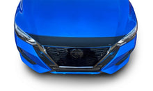 Cargar imagen en el visor de la galería, AVS 20-22 Nissan Sentra Aeroskin Low Profile Acrylic Hood Shield - Smoke