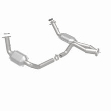 Cargar imagen en el visor de la galería, MagnaFlow Conv DF 02-06 Cadillac Escalade / 02-06 Chevy Avalanche 5.3L Dual Conv Y-Pipe Assembly 2WD