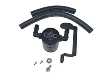 Cargar imagen en el visor de la galería, J&amp;L 05-23 Dodge Charger 5.7L Hemi Passenger Side Oil Separator 3.0 - Black Anodized