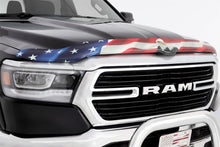 Cargar imagen en el visor de la galería, Stampede 19-23 Ram 1500 (Excl. Rebel/TRX) Vigilante Premium Hood Protector - Flag