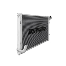 Cargar imagen en el visor de la galería, Mishimoto 01-07 Mini Cooper S Aluminum Radiator (Will Not Fit R56 Chassis)