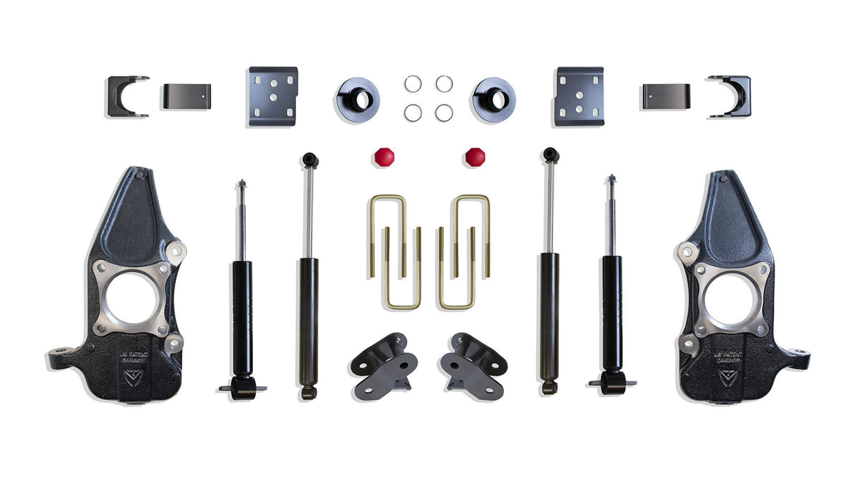 Maxtrac 15-20 Ford F-150 4WD 3/5 in. Lowering Kit w/ Spindles & Struts (Requires 22in Rims or Larger