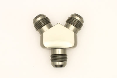 DeatschWerks 10AN Y-Block Fitting - 10AN Male to Dual 10AN Male