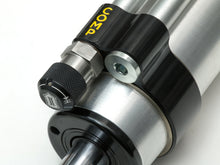 Cargar imagen en el visor de la galería, ICON 2005+ Toyota Tacoma RXT Rear 2.5 Omega Series Shocks RR - Pair