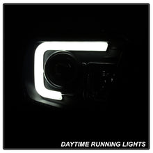 Cargar imagen en el visor de la galería, Spyder Toyota Tundra 2014-2016 Projector Headlights Light Bar DRL Black Smoke PRO-YD-TTU14-DRL-BSM