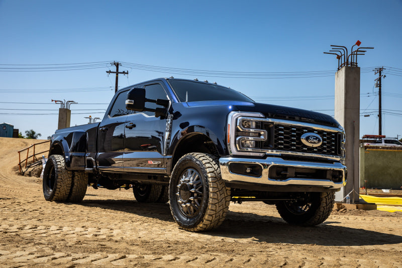 ICON Stage 3 2.5in Suspension Lift System w/ Radius Arms — Fits 2023 Ford F-250/F-350 Super Duty