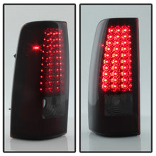 Cargar imagen en el visor de la galería, Luces traseras LED Xtune Chevy Silverado 1500/2500/3500 99-02, color rojo ahumado ALT-ON-CS99-LED-RS