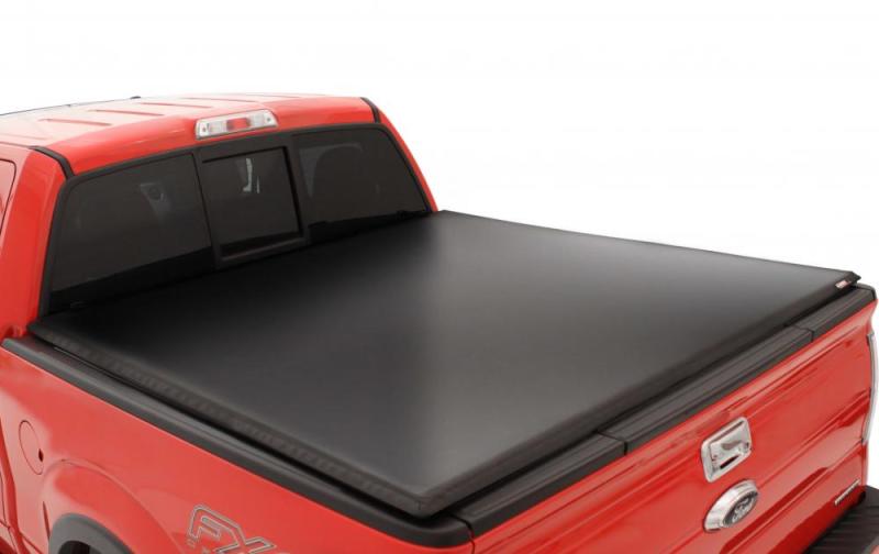 Lund 02-17 Dodge Ram 1500 (caja de 8 pies, no incluye cajas con Rambox) Cubierta de lona plegable triple Genesis, color negro