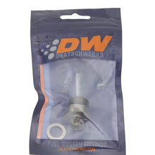 Cargar imagen en el visor de la galería, DeatschWerks 8AN ORB Male To 12 X 1.5 Metric Male (Incl O-Ring and Crush Washer)