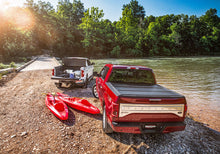 Cargar imagen en el visor de la galería, UnderCover 2020 Jeep Gladiator 5ft Flex Bed Cover