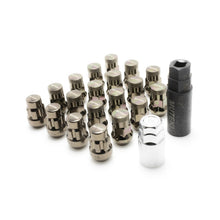 Cargar imagen en el visor de la galería, Wheel Mate Muteki SR35 Close End Lug Nuts w/ Lock Set - Chrome 12x1.50 35mm