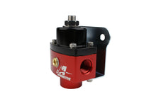 Cargar imagen en el visor de la galería, Aeromotive Carbureted Adjustable Regulator - Billet 2-Port AN-6