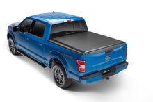 Cargar imagen en el visor de la galería, Lund 04-18 Ford F-150 (5.5ft. Bed) Genesis Roll Up Tonneau Cover - Black