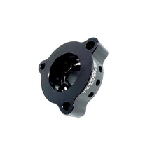 Cargar imagen en el visor de la galería, Adaptador de válvula de descarga de Torque Solution: Subaru FA24 2.4T