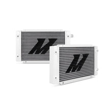 Cargar imagen en el visor de la galería, Mishimoto Universal 19 Row Dual Pass Oil Cooler