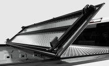 Cargar imagen en el visor de la galería, Access LOMAX Alum Tri-Fold Cover w/Split Rails BK Urethane Finish 19-20 Dodge Ram-5ft 7in w/o RamBox