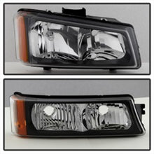 Cargar imagen en el visor de la galería, Xtune Chevy Silverado 2500HD 03-06 Crystal Headlights w/ Bumper Lights Black HD-JH-CSIL03-AM-BK-SET