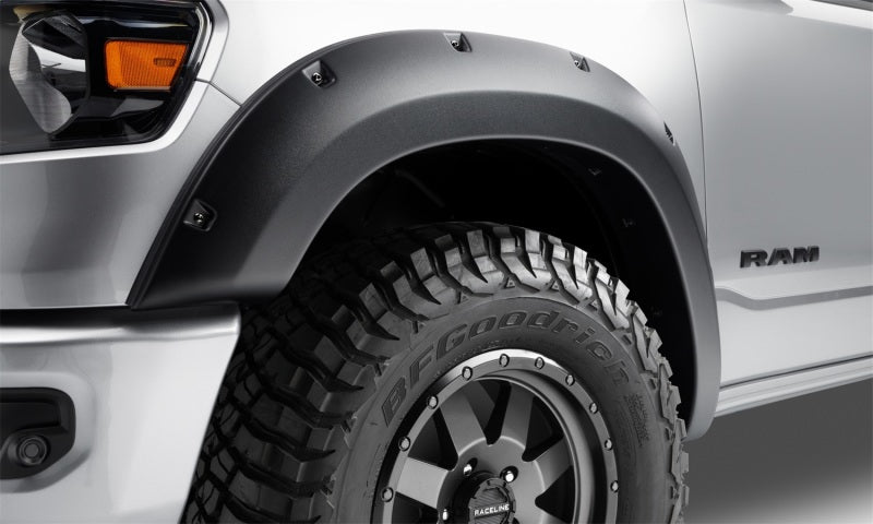 Guardabarros estilo Forge Bushwacker 10-18 Dodge RAM 2500/3500 (incluye doble) de 4 piezas, color negro