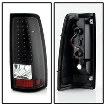 Cargar imagen en el visor de la galería, Luces traseras LED Xtune para Chevy Silverado 1500/2500/3500 99-02, color negro ALT-ON-CS99-LED-BK