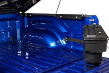 Cargar imagen en el visor de la galería, UnderCover 99-16 Ford F-250/F-350 Passengers Side Swing Case - Black Smooth