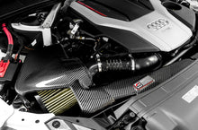 Cargar imagen en el visor de la galería, AWE Tuning Audi B9/B9.5 S4/S5/RS5 3.0T Carbon Fiber AirGate Intake w/ Lid