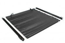 Cargar imagen en el visor de la galería, Lund 15-17 Chevy Colorado (6ft. Bed) Genesis Roll Up Tonneau Cover - Black