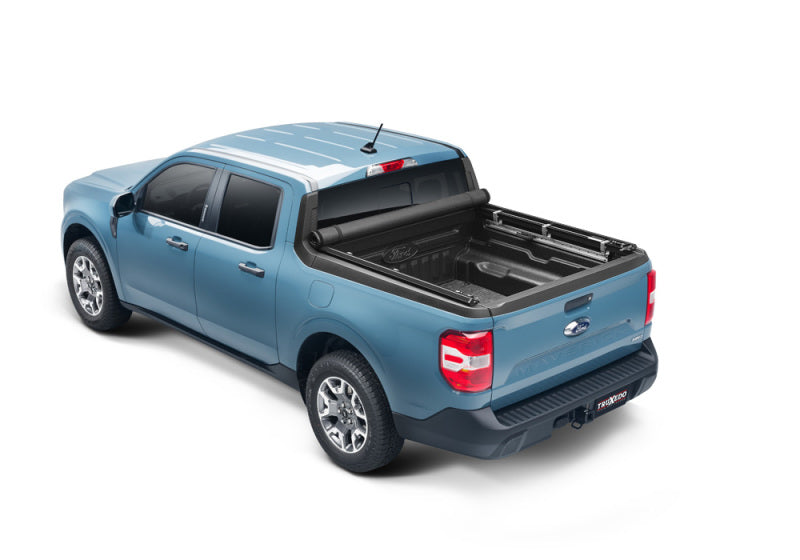 Cubierta de caja TruXport de 4 pies y 6 pulgadas para Ford Maverick 2022 de Truxedo