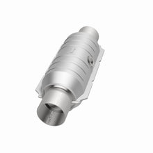 Cargar imagen en el visor de la galería, MagnaFlow Conv Univ 2.25in Inlet/Outlet Center/Center Round 11in Body L x 5.125in W x 15in Overall L