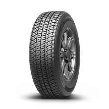 Cargar imagen en el visor de la galería, Michelin LTX A/T 2 275/55R20 113T TL