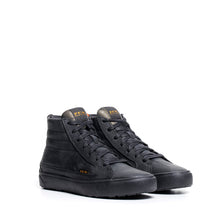 Cargar imagen en el visor de la galería, TCX Street 3 Lady Waterproof Shoe Black/Black/Gold Size - 38