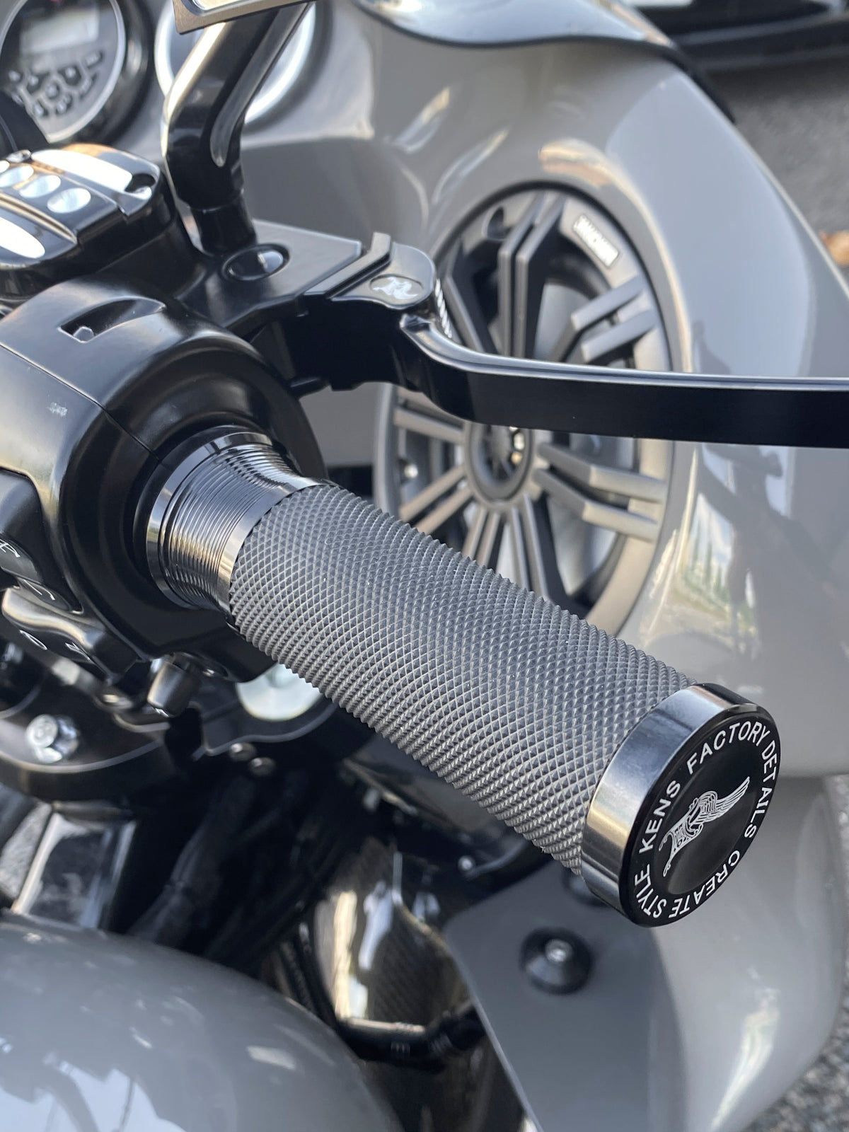 Kens Factory NL Grips Fine Knurl TBW 1" (KFG-01)