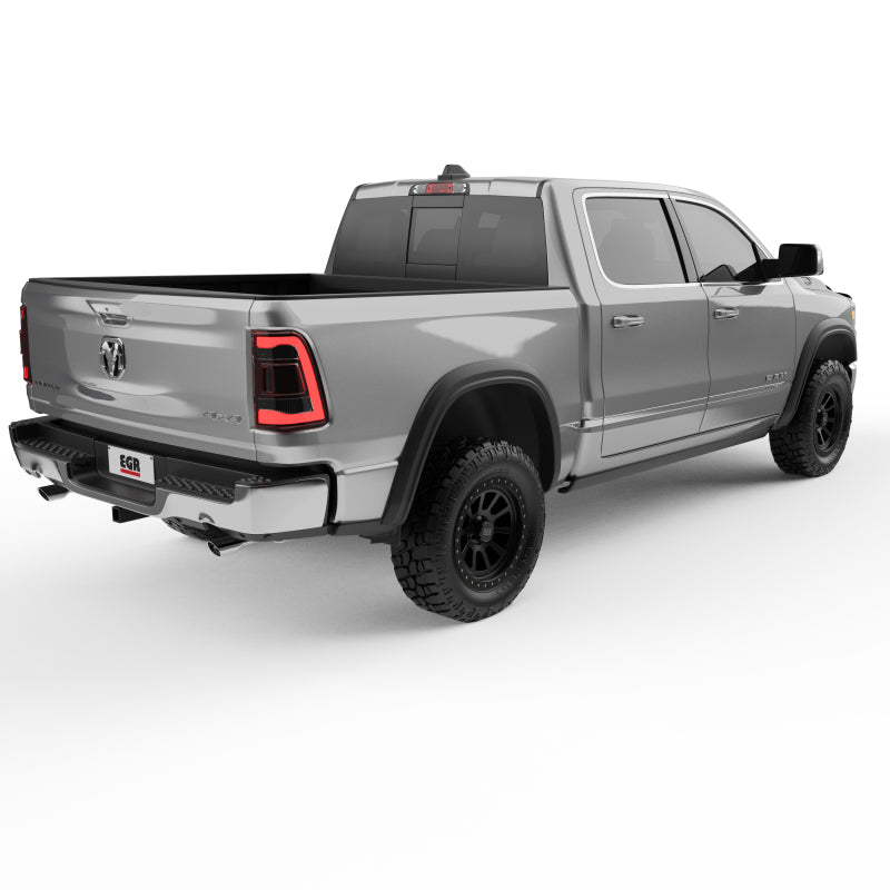 Guardabarros de estilo resistente EGR para RAM 1500 2019 - Juego