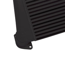 Cargar imagen en el visor de la galería, Kit de intercooler de montaje superior Mishimoto para Subaru WRX 08-14: mangueras negras y recubiertas de polvo