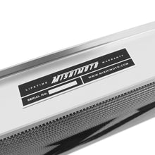 Cargar imagen en el visor de la galería, Mishimoto 92-99 BMW E36 X-Line Performance Aluminum Radiator