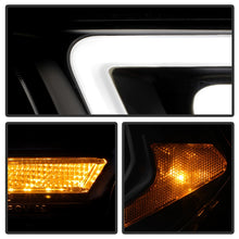 Cargar imagen en el visor de la galería, Spyder Dodge Durango 11-13 Halogen Model Only Projector Headlights - Black PRO-YD-DDU11SI-BK