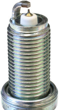 Cargar imagen en el visor de la galería, NGK Laser Iridium Long Life Spark Plug Box of 4 (SILFR6A)