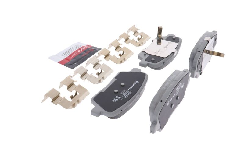 Brembo 17-18 Kia Sorento/ Hyundai Santa Fe Sport Rear NAO Brake Pad
