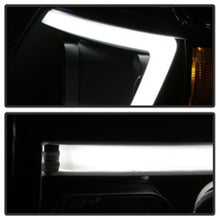 Cargar imagen en el visor de la galería, Spyder 99-04 Jeep Grand Cherokee Projector Headlights - Light Bar DRL LED - Black