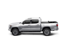 Cargar imagen en el visor de la galería, Truxedo 2024 Toyota Tacoma 6ft Pro X15 Bed Cover