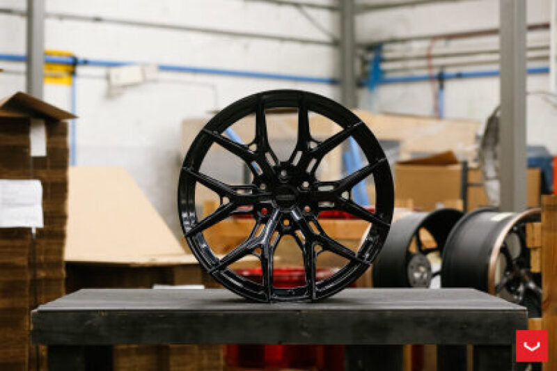 Vossen HF6-4 22x9.5 - 6x139.7 - ET30 - Deep Face - 95.1 - Tinted Gloss Black Wheel