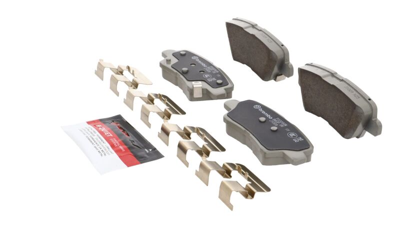 Brembo OE 2017 Hyundai Elantra/18-22 Ioniq/18-19 Sonata/16-17 Veloster Ceramic Brake Pad - Rear
