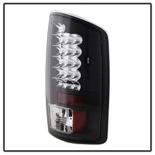 Cargar imagen en el visor de la galería, Luces traseras LED Spyder Dodge Ram 07-08 1500/Ram 07-09 2500/3500 negras ALT-YD-DRAM06-LED-BK