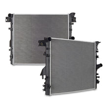 Cargar imagen en el visor de la galería, Mishimoto 07-15 Jeep Wrangler JK Replacement Radiator - Plastic