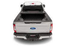 Cargar imagen en el visor de la galería, UnderCover 17-20 Ford F-250/ F-350 6.8ft Flex Bed Cover