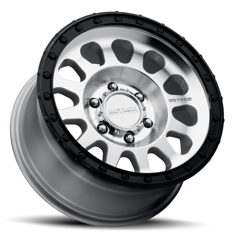 Method MR315 18x9 +18mm Offset 6x135 87mm CB Machined Wheel - Gloss Black Lip